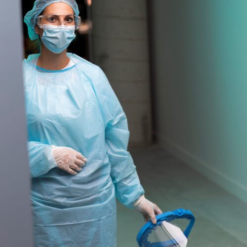 limpieza hospitalaria en valencia-enfermera